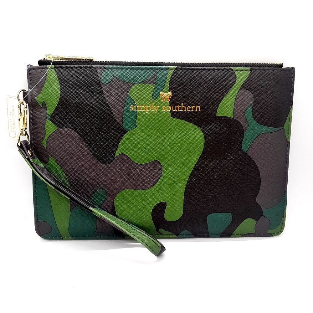 Simply Southern Leather Clutch CAMO